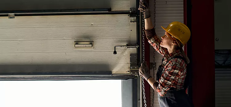 Addressing Common Garage Door Stoppage Issues in Jefferson City, MO